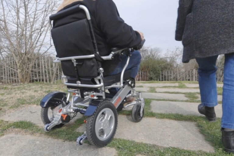 Polyarthrite rhumatoïde : gérer les douleurs articulaires et préserver sa mobilité
