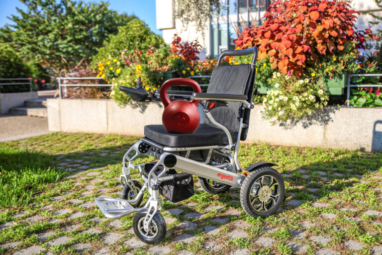 Capacités de poids des fauteuils roulants : les infos essentielles pour votre sécurité