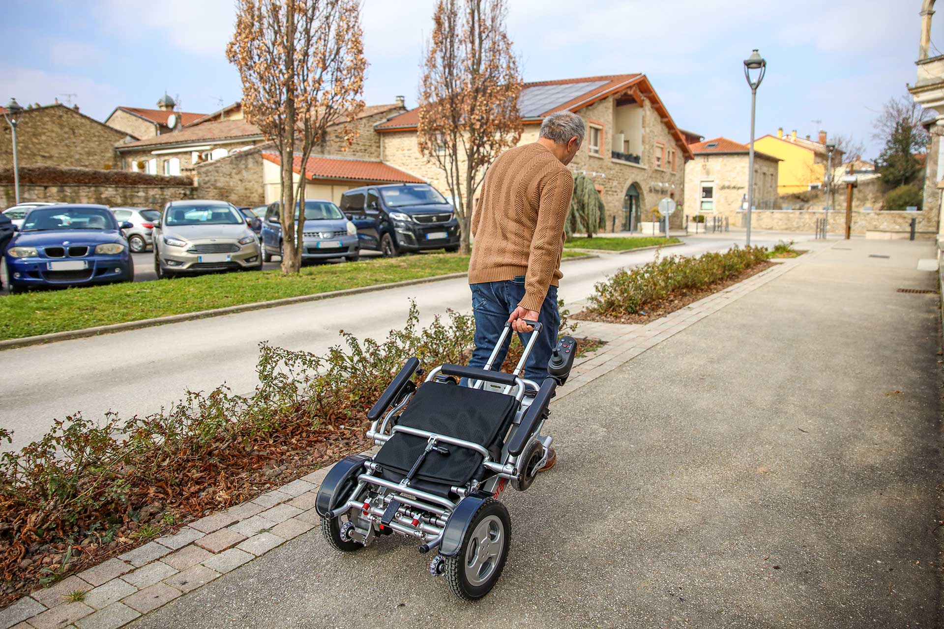 ergoflix-Fauteuils-roulants-électriques-pliables