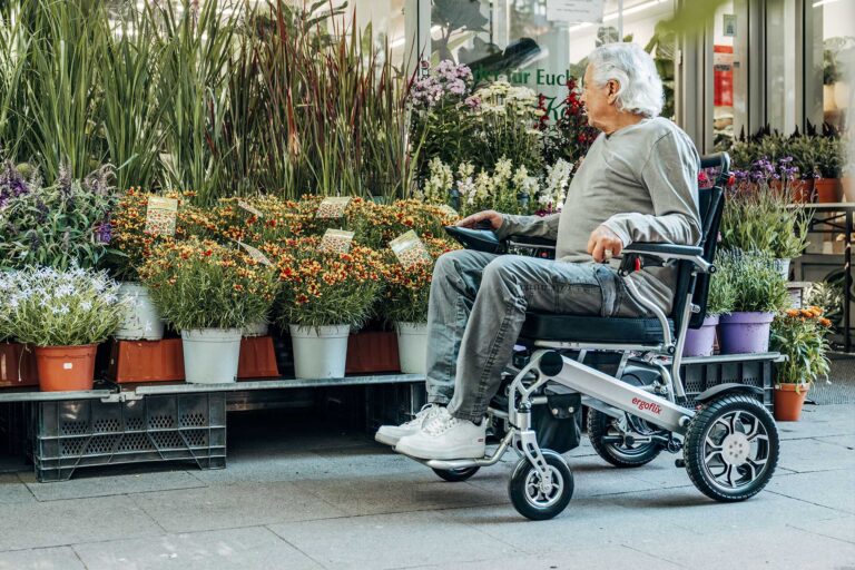Acheter un fauteuil roulant électrique d’occasion – ce à quoi vous devriez prêter attention